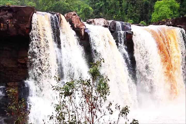 Gira Falls